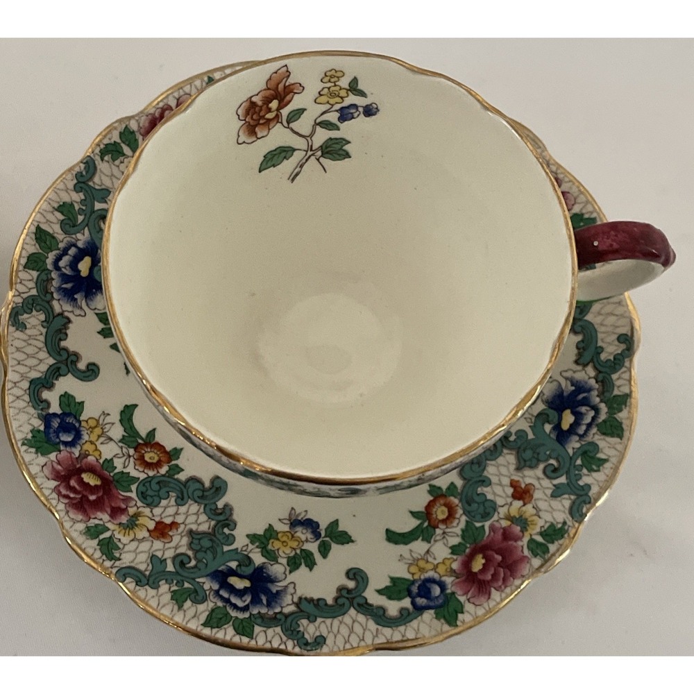 Vintage Royal Cauldon Victoria 2 Cups & Saucers Scalloped 22k Gold Edging Floral - Picture 10 of 16